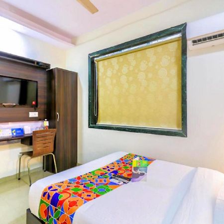 Fabhotel Galaxy Suite Мумбаи Экстерьер фото