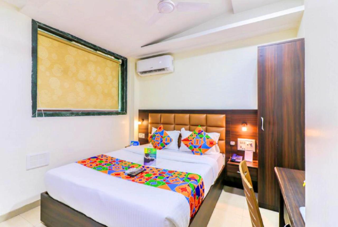 Fabhotel Galaxy Suite Мумбаи Экстерьер фото