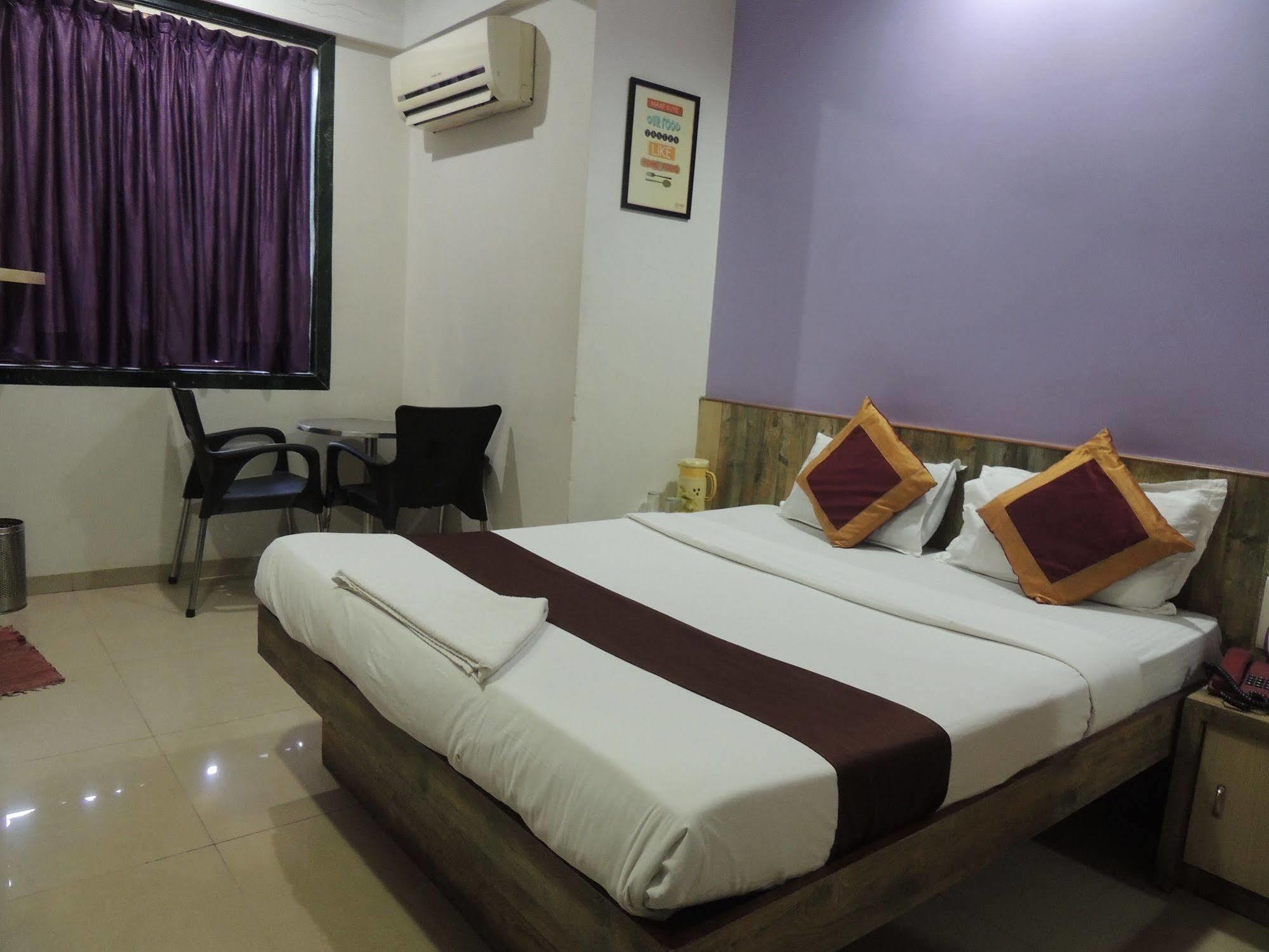 Fabhotel Galaxy Suite Мумбаи Экстерьер фото